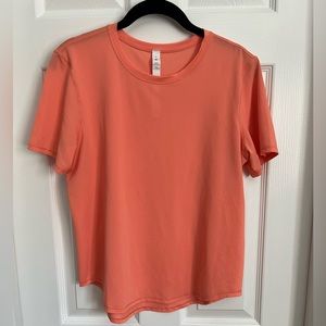 Lululemon High Neck Running and Training T-Shirt Size 8